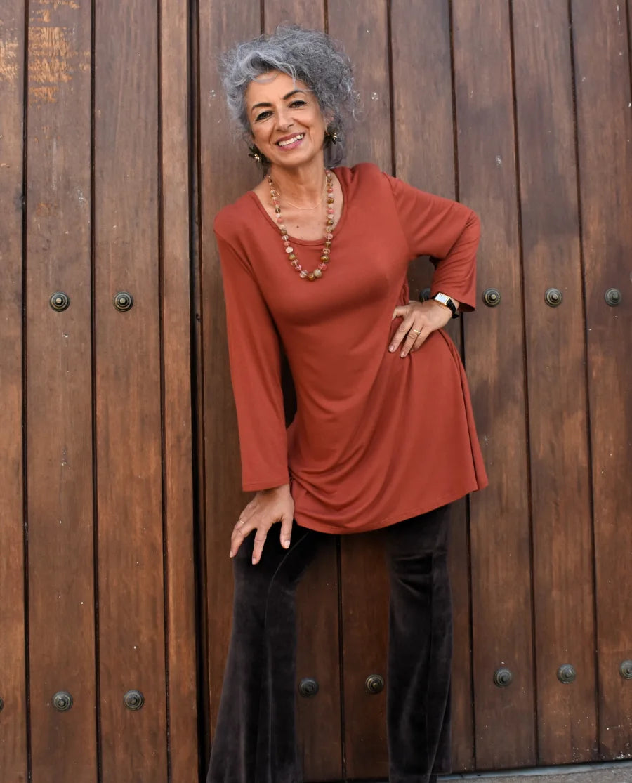 Camiseta talla grande de punto de rayon. Color caqui -verde