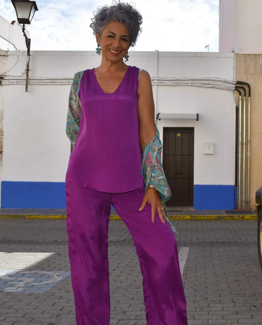 top de seda sin manga color magenta