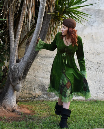vestido de terciopelo verde